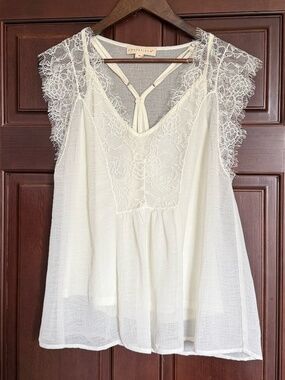 Love Stitch, women's Lace top, size M